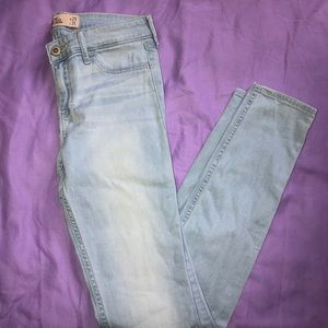 Hollister skinny jeans